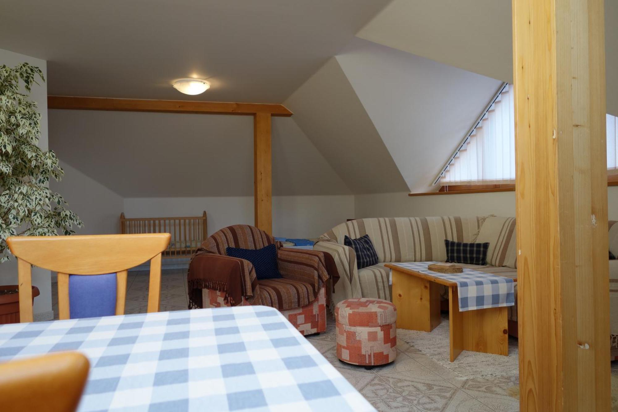 Apartmany Arnika Horní Planá エクステリア 写真